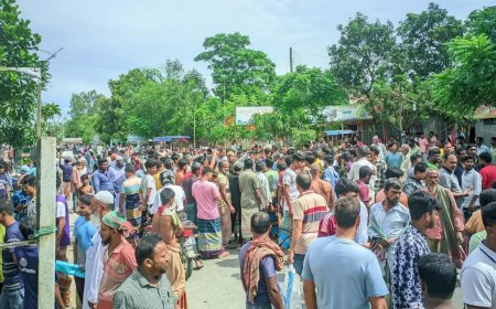 সিরাজগঞ্জে অটোরিকশার ধাক্কায় পথচারী নিহত, সড়ক অবরোধ