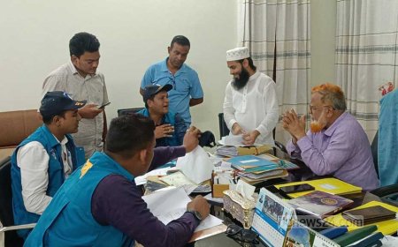 সিরাজগঞ্জ কলেজের অধ্যক্ষের বিরুদ্ধে অনিয়মের অভিযোগ, তদন্তে দুদক