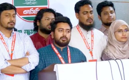 ভোটের মাঠে জোট কৌশলগত সিদ্ধান্ত, প্রয়োজনে নেব : নাহিদ ইসলাম