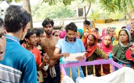 চুয়াডাঙ্গায় জানাজা আটকে সুদের টাকা আদায়, এলাকাবাসীর ক্ষোভ