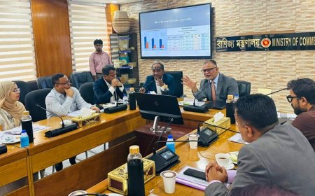 নভেম্বরে টিসিবির তালিকায় যোগ হবে আরও ৫ পণ্য : বাণিজ্য উপদেষ্টা