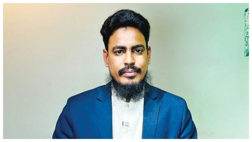 হেনস্তা ও ডিম ছোড়ার ঘটনায় যুক্তরাষ্ট্রে মামলা করলেন আখতার হোসেন
