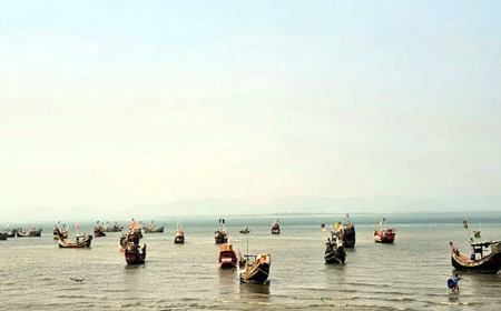 বঙ্গোপসাগরে ফের জেলে অপহরণ, ১৪ জনকে নিয়ে গেল আরাকান আর্মি