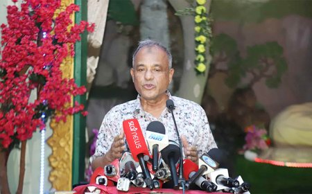 ফ্যাসিস্ট বুদ্ধিজীবীরা ধর্মীয় বিষয়কে ভিন্ন খাতে প্রবাহের চেষ্টা করে : স্বরাষ্ট্র উপদেষ্টা