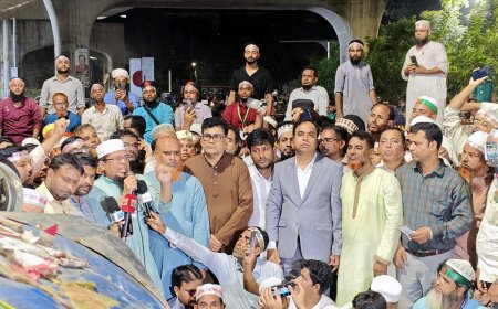 আগামীকাল দুপুর ১২টার মধ্যে প্রজ্ঞাপন না এলে ‘শাহবাগ ব্লকেড’ করবেন শিক্ষকরা