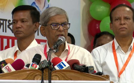 আর রাস্তায় নয়, রাজনীতি হোক সংসদ কেন্দ্রিক : মির্জা ফখরুল