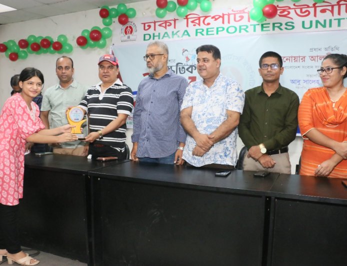 শিশুদের হাতে ফোন না দিয়ে সাংস্কৃতিক কর্মকাণ্ডে ব্যস্ত রাখার আহ্বান