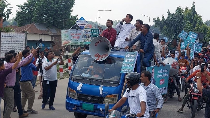 পঞ্চগড়ে মোটরসাইকেল নিয়ে সারজিসের দুর্নীতিবিরোধী লংমার্চ