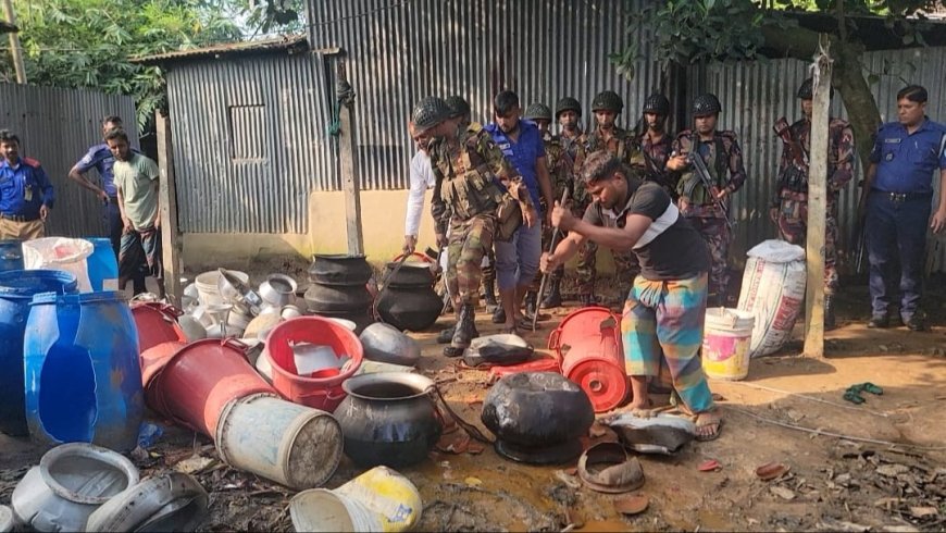 কালিয়াকৈরে যৌথ বাহিনীর অভিযানে ৭০ লিটার চোলাই মদ উদ্ধার