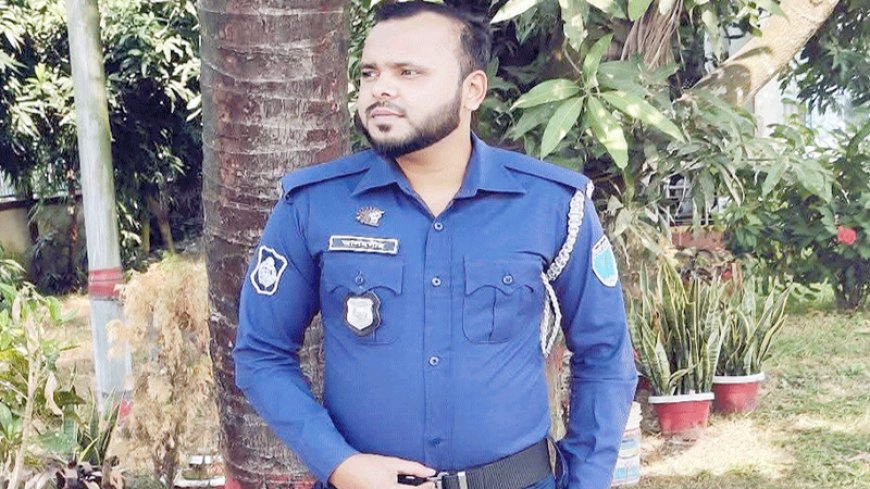প্রাইভেটকার-মোটরসাইকেল সংঘর্ষে পুলিশ সদস্য নিহত