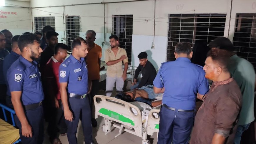 পাবনায় যুবদলের প্রতিষ্ঠাবার্ষিকীতে দুই গ্রুপের সংঘর্ষে আহত ৩