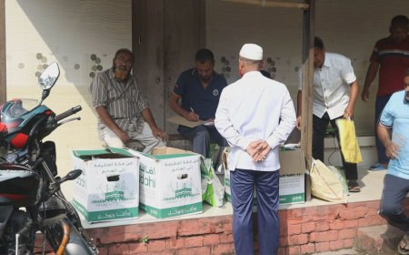 পাবনায় দরিদ্র ও এতিমদের বরাদ্দ দুম্বার মাংশ লুটের অভিযোগ প্রশাসনের কর্তাদের বিরুদ্ধে!