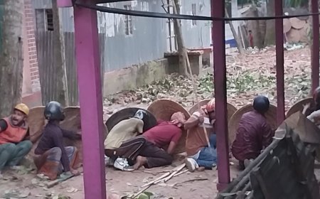 ফরিদপুরে হেলমেট পরে দুই গ্রামবাসীর সংঘর্ষ, আহত ৬০