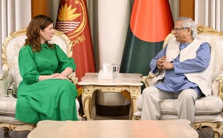 আওয়ামী লীগ নির্বাচনে অংশ নিতে পারবে না : প্রধান ‍উপদেষ্টা