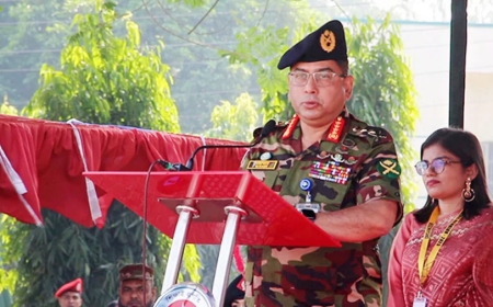 আমরা শিক্ষিত হই, কিন্তু সুশিক্ষিত হই না : সেনাপ্রধান