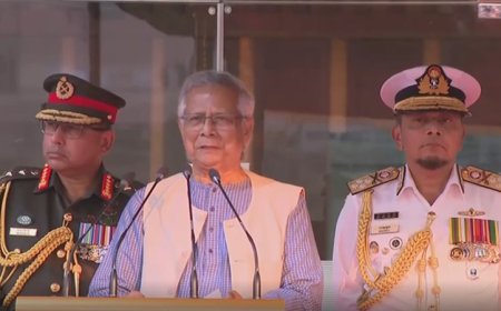 জুলাই অভ্যুত্থান ও চলমান রাষ্ট্র সংস্কারে সেনাবাহিনী জনগণের পাশে দাঁড়িয়েছে : প্রধান উপদেষ্টা