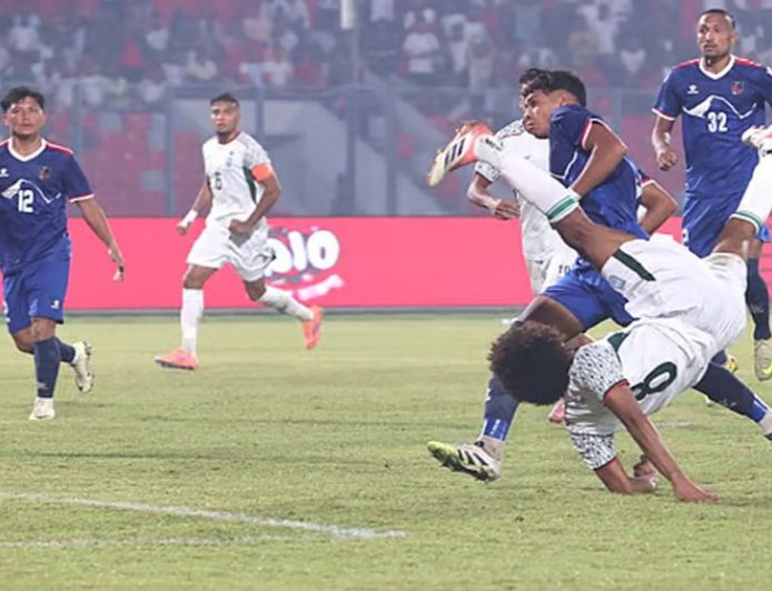 হামজার জোড়া গোলের পরও ড্র বাংলাদেশ-নেপাল ম্যাচ