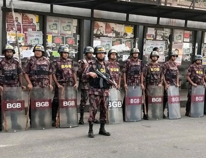 ঢাকাসহ আশপাশের জেলায় ১২ প্লাটুন বিজিবি মোতায়েন
