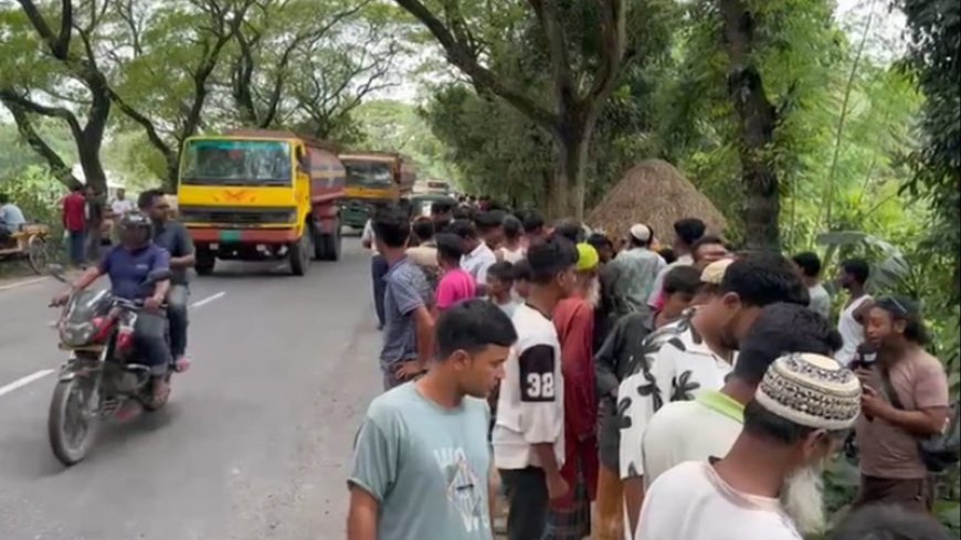 শাহজাদপুরে মোটরসাইকেল নিয়ন্ত্রণ হারিয়ে যুবকের মৃত্যু, আহত ১