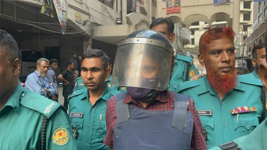 ছাত্রের ‘যৌন নিপীড়নের’ মামলায় কারাগারে ঢাবি শিক্ষক