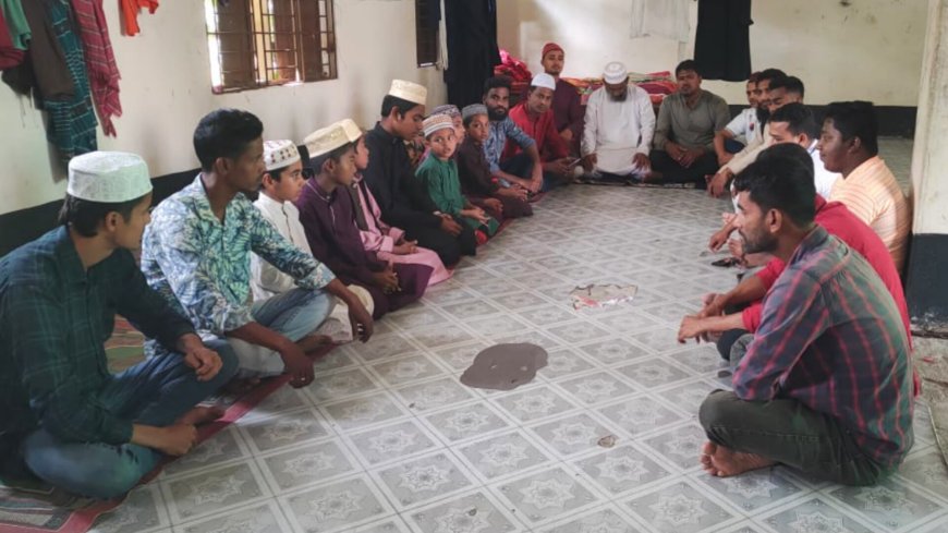 তারেক রহমানের জন্মদিন উপলক্ষে এতিম ও পথচারীর মাঝে ছাত্রদলের খাবার বিতরণ