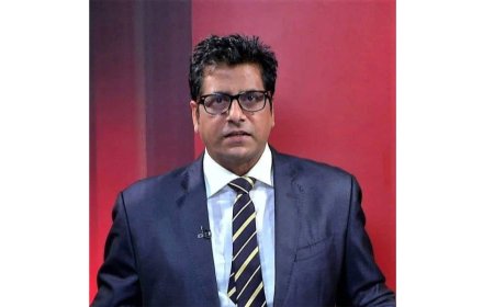 ডিবি হেফাজতে আনিস আলমগীর