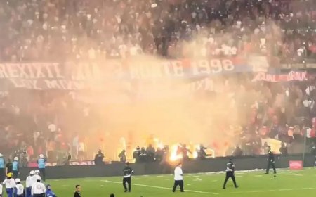 ফুটবল ম্যাচ ঘিরে ভয়াবহ সহিংসতা, আহত ৫৯