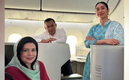 অপেক্ষার অবসান, দীর্ঘ ১৭ বছর পর দেশের মাটিতে পা রাখলেন তারেক রহমান