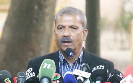 খালেদা জিয়ার মৃত্যুতে শেখ হাসিনা ও তার সরকারের দায় আছে : আইন উপদেষ্টা