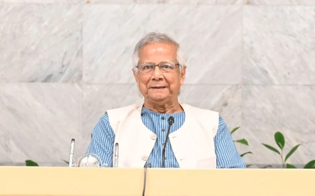 ইংরেজি নববর্ষের শুভেচ্ছা জানালেন প্রধান উপদেষ্টা