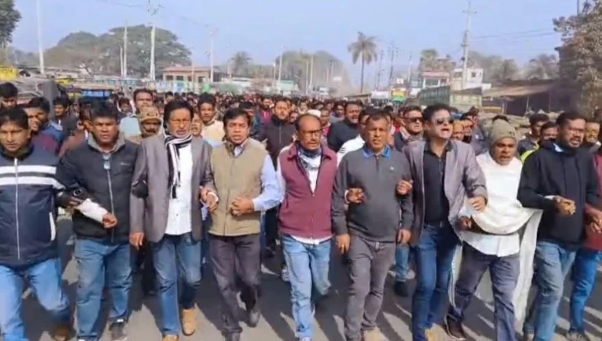 গণঅধিকারের রাশেদের মনোনয়নে বিএনপিতে ক্ষোভ, কান ধরে দল ত্যাগের ঘোষণা