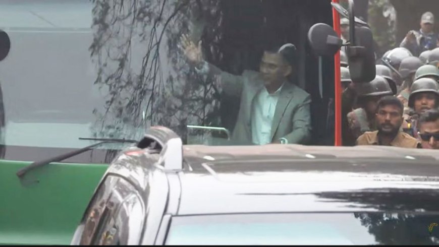 ৩০০ ফিট এলাকায় সংবর্ধনা অনুষ্ঠানের পথে তারেক রহমান