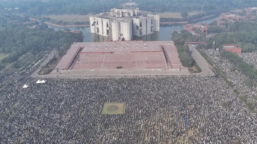 লাখ লাখ মানুষের অংশগ্রহণে খালেদা জিয়ার জানাজা সম্পন্ন