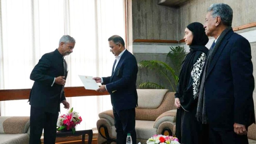 তারেক রহমানকে শোকবার্তা পৌঁছে দিলেন ভারতের পররাষ্ট্রমন্ত্রী