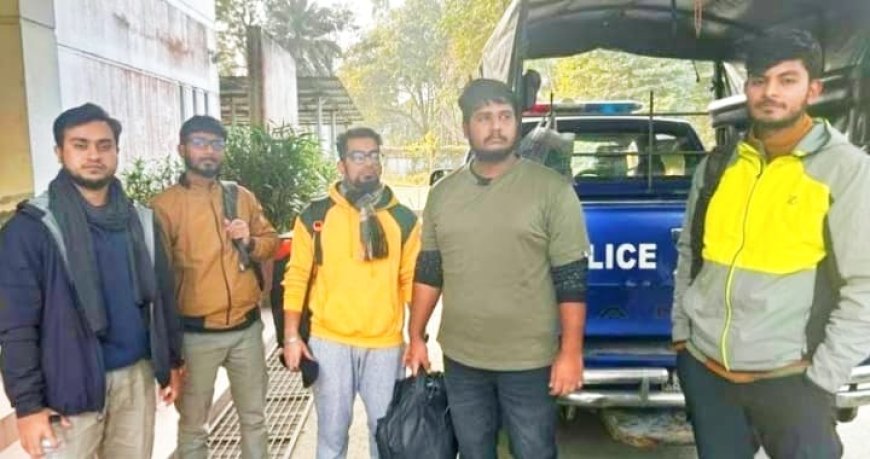 হিযবুত তাহরীরের পোস্টার সাঁটানোর ঘটনায় কুড়িগ্রামে ৫ যুবক আটক