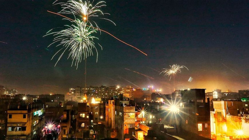 রাষ্ট্রীয় শোক উপেক্ষা করে রাজধানীতে উচ্ছৃঙ্খল থার্টিফার্স্ট নাইট