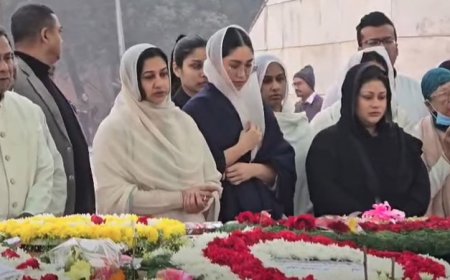 খালেদা জিয়ার কবর জিয়ারত করলেন নাতনি জাইমা রহমানসহ পরিবারের সদস্যরা