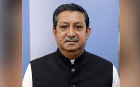 পরিবারসহ শেখ হাসিনার চাচাতো ভাই জুয়েলের ব্যাংক হিসাব অবরুদ্ধ