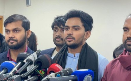 পাতানো নির্বাচনের চেষ্টা চলছে, প্রতিহত করতে মাঠে নামা হবে : আসিফ মাহমুদ