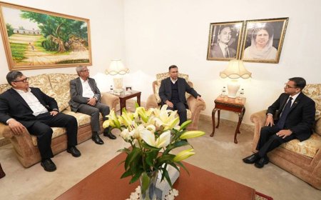 তারেক রহমানের সঙ্গে ভারতীয় হাইকমিশনারের সাক্ষাৎ