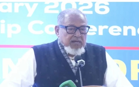 যারা ক্ষমতায় যাবে, শ্রমিক ইশতেহার বাস্তবায়ন করা তাদের দায়িত্ব : নজরুল ইসলাম