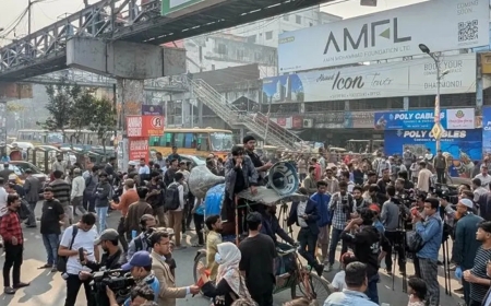 কর্মসূচি দিয়ে সড়ক ছাড়লেন ৭ কলেজের শিক্ষার্থীরা