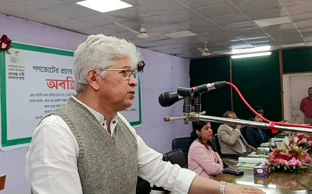 বাংলাদেশের ভবিষ্যৎ দিকনির্দেশনা দেবে গণভোট : উপদেষ্টা আদিলুর