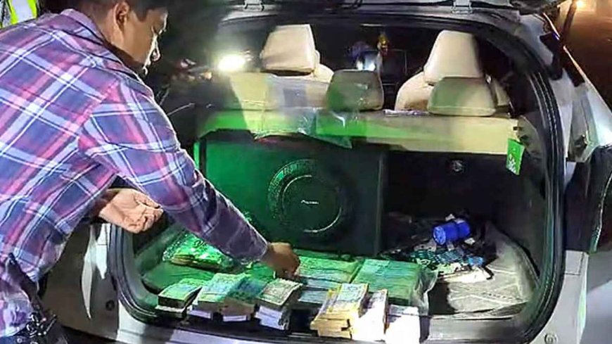 প্রাইভেট কারে ৩৭ লাখ টাকা, এলজিইডির নির্বাহী প্রকৌশলীর বিরুদ্ধে মানি লন্ডারিং মামলা