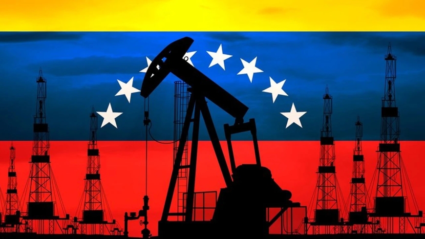 ভেনেজুয়েলার তেল বিক্রি অনির্দিষ্টকালের জন্য নিয়ন্ত্রণ করবে যুক্তরাষ্ট্র