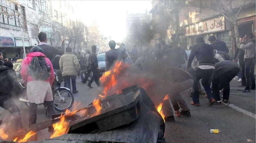 ইরানের বিরুদ্ধে হামলায় সৌদির আকাশসীমা ব্যবহার করতে যুক্তরাষ্ট্রকে নিষেধাজ্ঞা