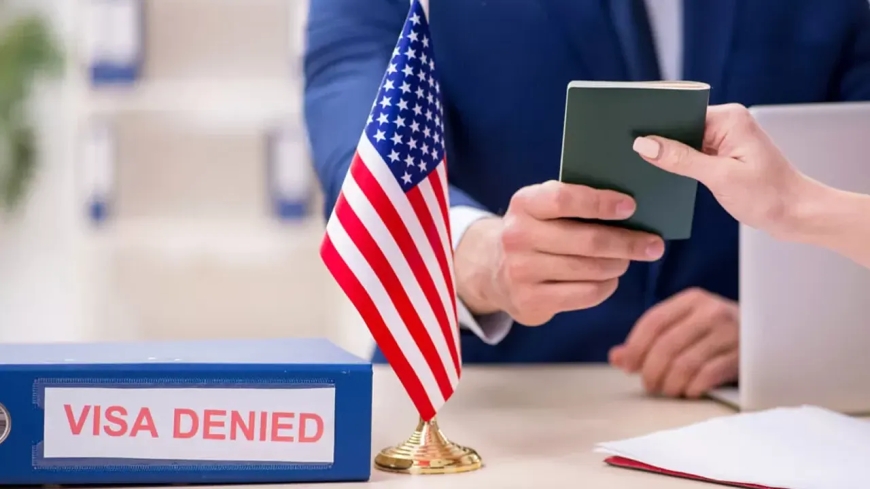 ভিসা স্থগিতের কারণ ব্যাখ্যা করল যুক্তরাষ্ট্র, আওতার বাইরে থাকবে যারা