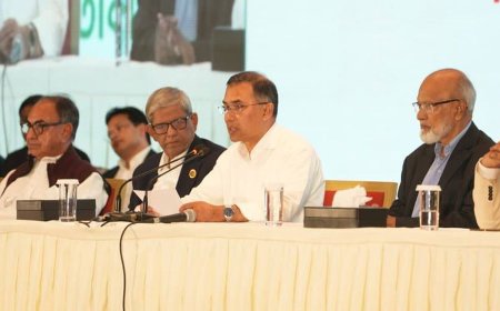 প্রতিবেশী রাষ্ট্রের সঙ্গে সম্পর্কে দেশের মানুষের স্বার্থ আগে দেখা হবে : তারেক রহমান