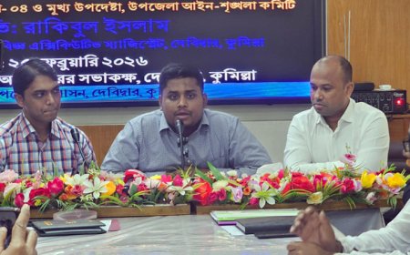 ওসির সামনেই সেকেন্ড অফিসারকে ‘দুর্নীতিবাজ’ আখ্যা দিলেন এমপি হাসনাত আবদুল্লাহ