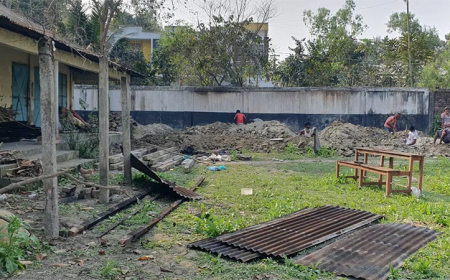 ছাত্রাবাসের টিন বিক্রির অভিযোগে কলেজ ছাত্রদলের সভাপতি-সম্পাদককে অব্যাহতি